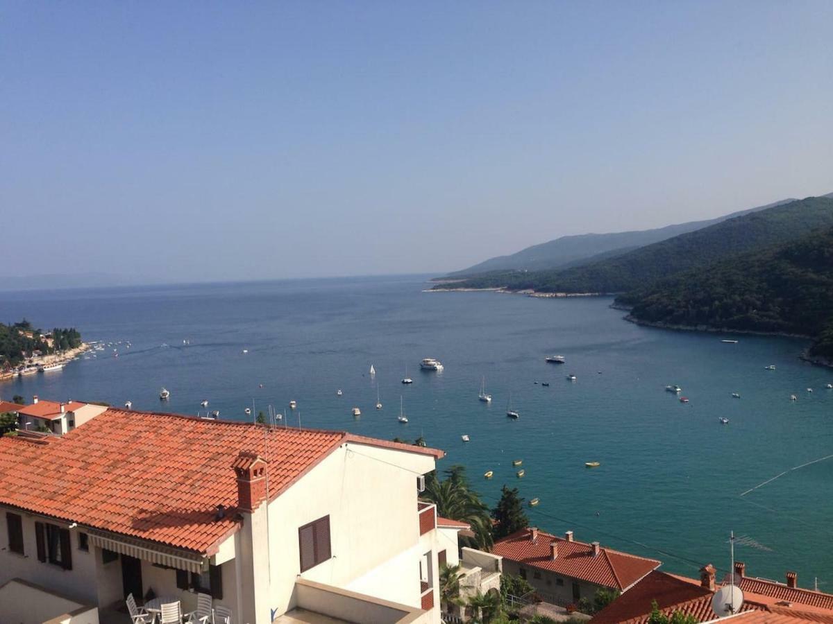 Nela Apartment Rabac Esterno foto